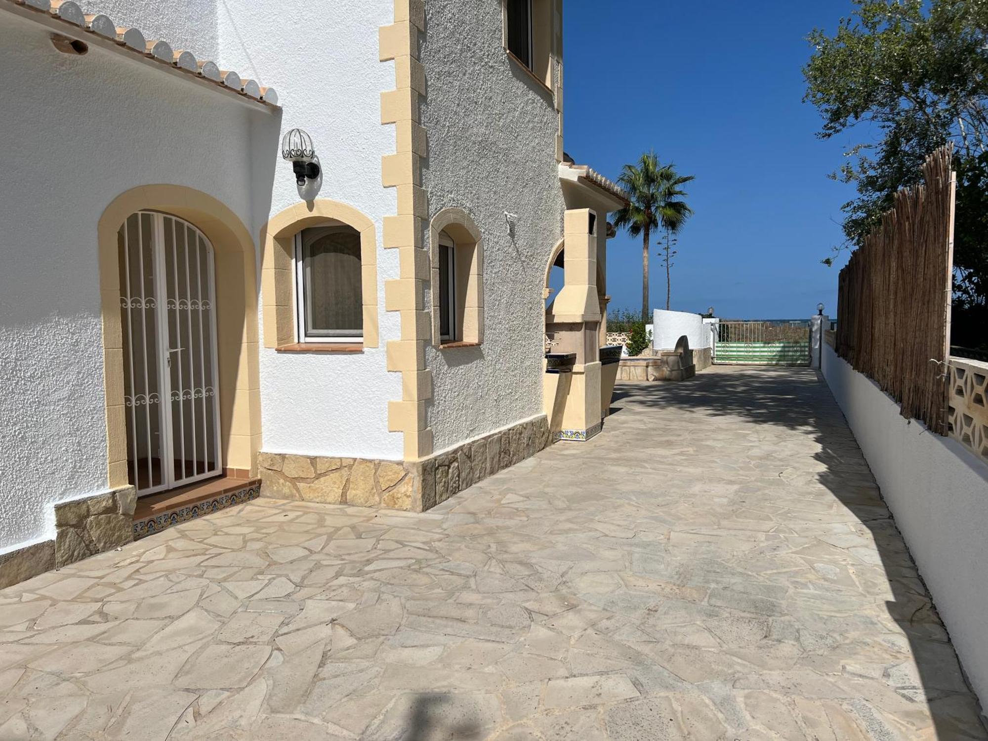Chalet En La Playa Con Piscina Privada - Holavivienda Inmobiliaria Dénia Extérieur photo